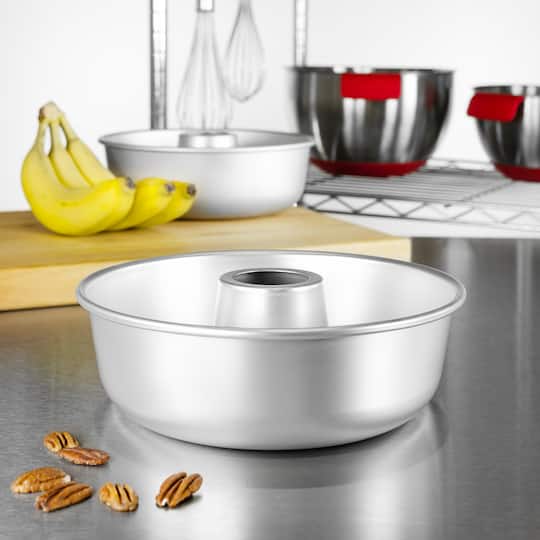 Fat Daddio's® ProSeries 9" Ring Mold Pan